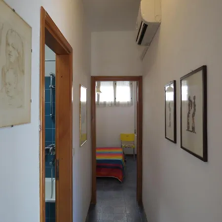 Apartment Rotondina 25 *