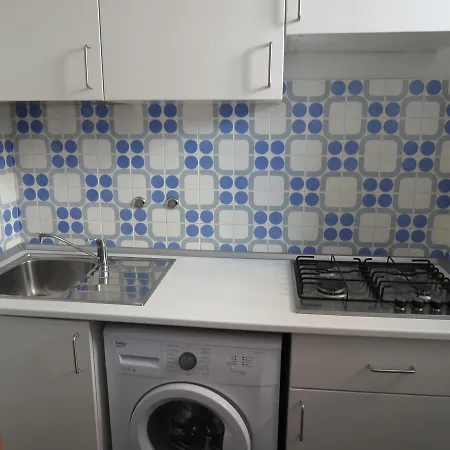 Rotondina 25 * ليدو ديلي نازيوني